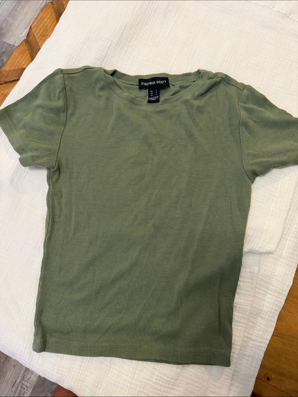 Streetwear Society Olive Green Ribbed Crop Tee